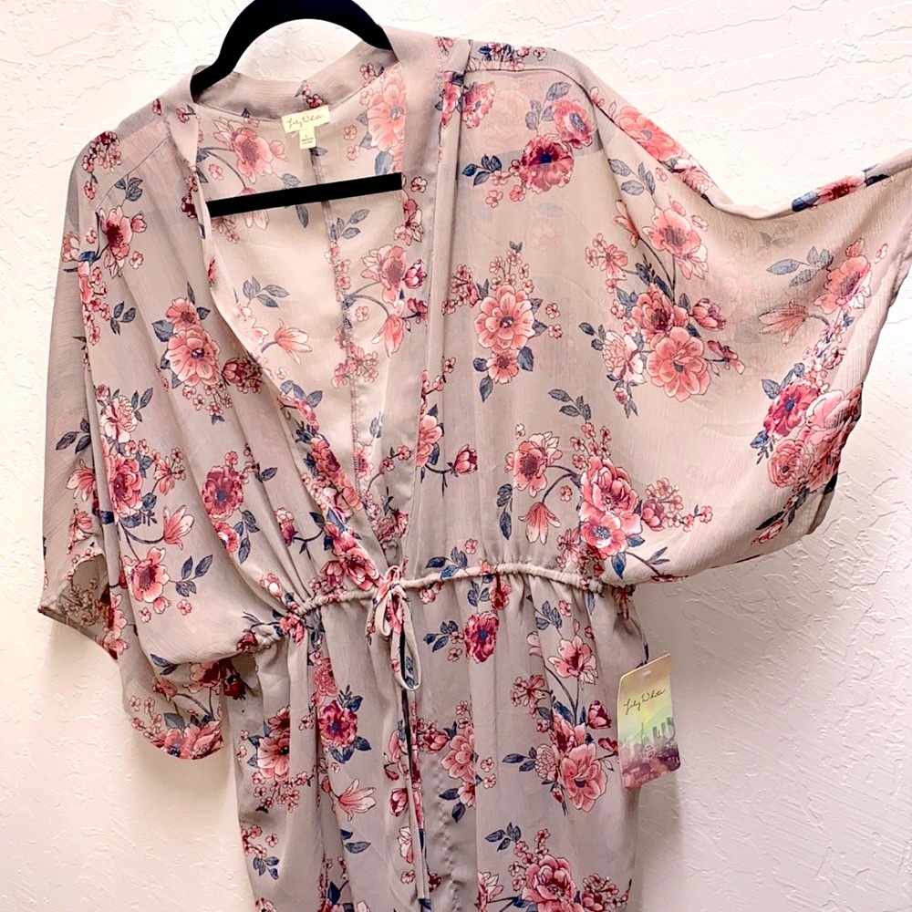 Lily White NWT Mauve Floral Kimono Size L - Picture 5 of 11